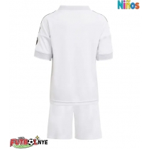 Camiseta Real Madrid Primera Equipación para niños 2025-26 manga corta (+ pantalones cortos)